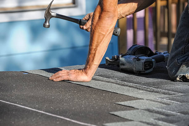 Reliable Flat Roof Repair contractor in Mechanicsville, IA by Ben Roofing and Steel LLC